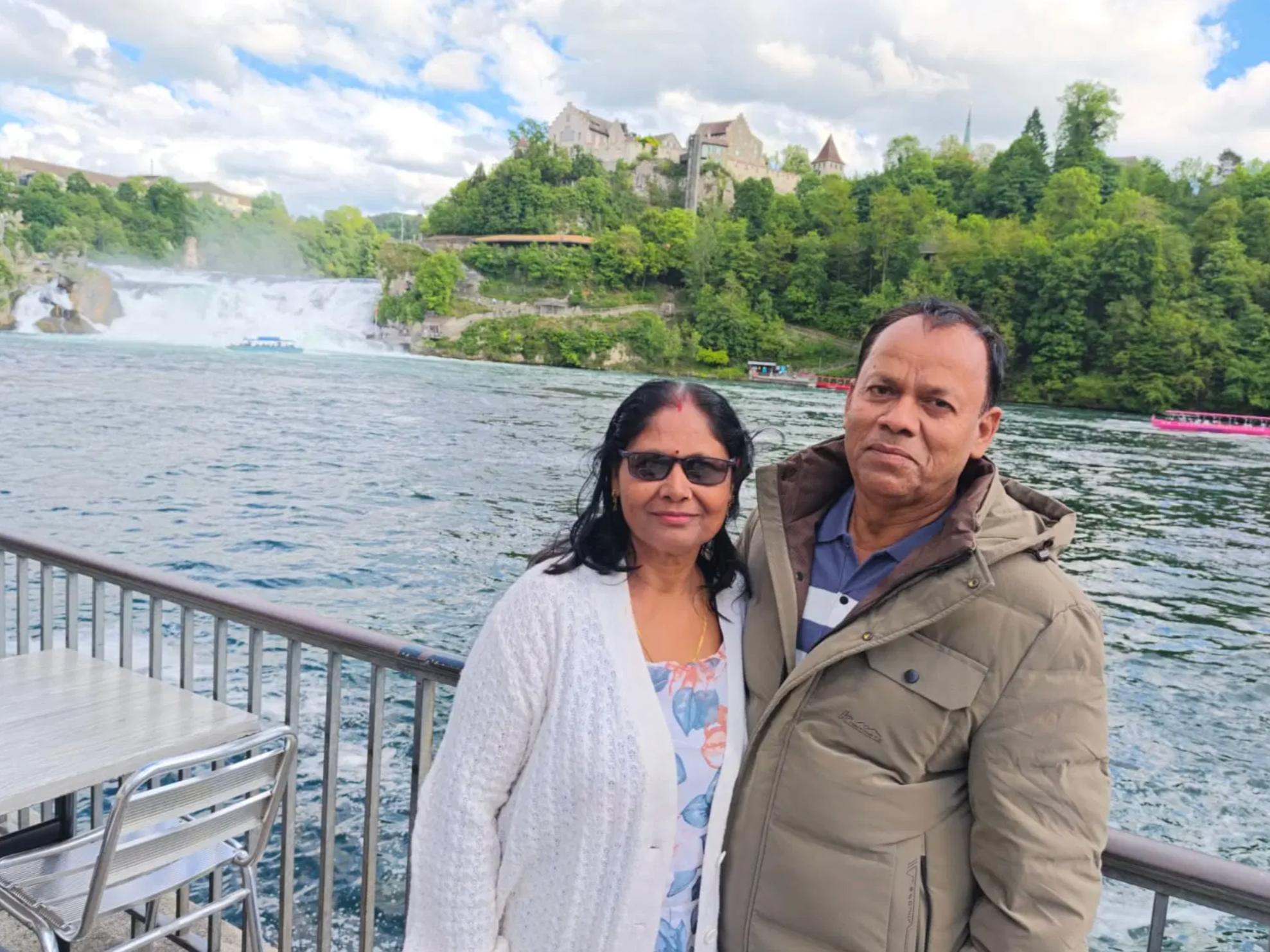 Rajeshwar and Gyanti at Lion Monument