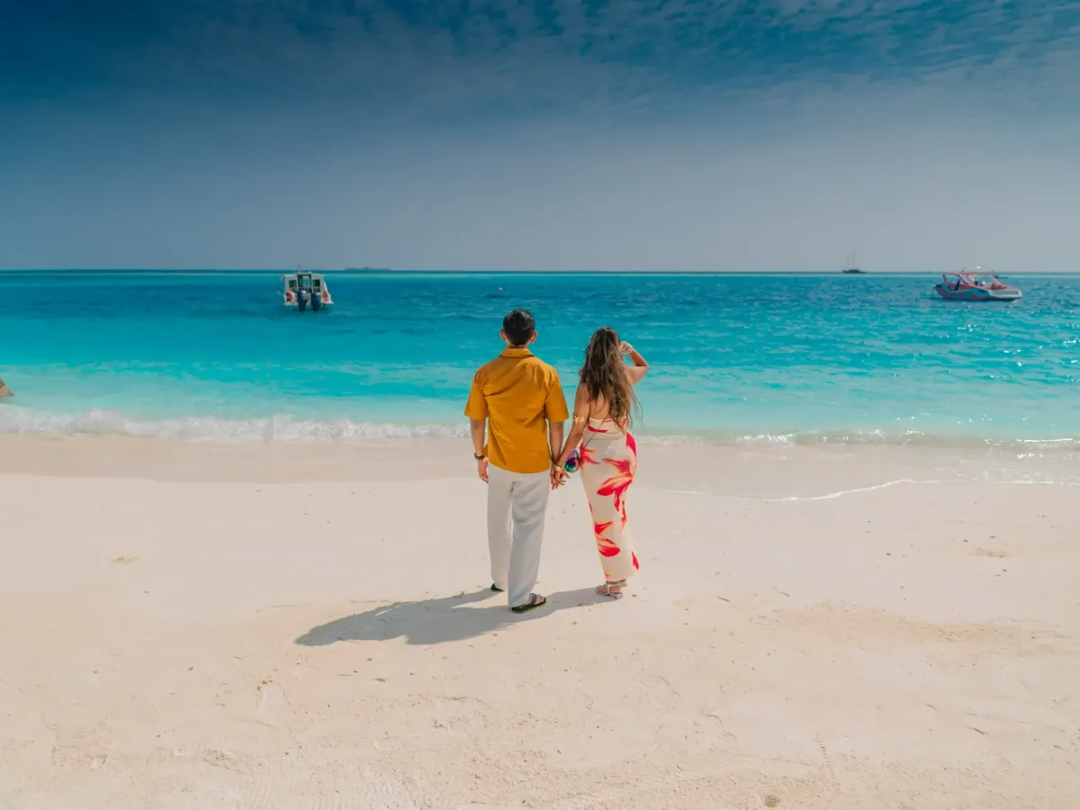 Paras & Jainmi's Maldives Honeymoon at NOOE Island with Thrillophilia