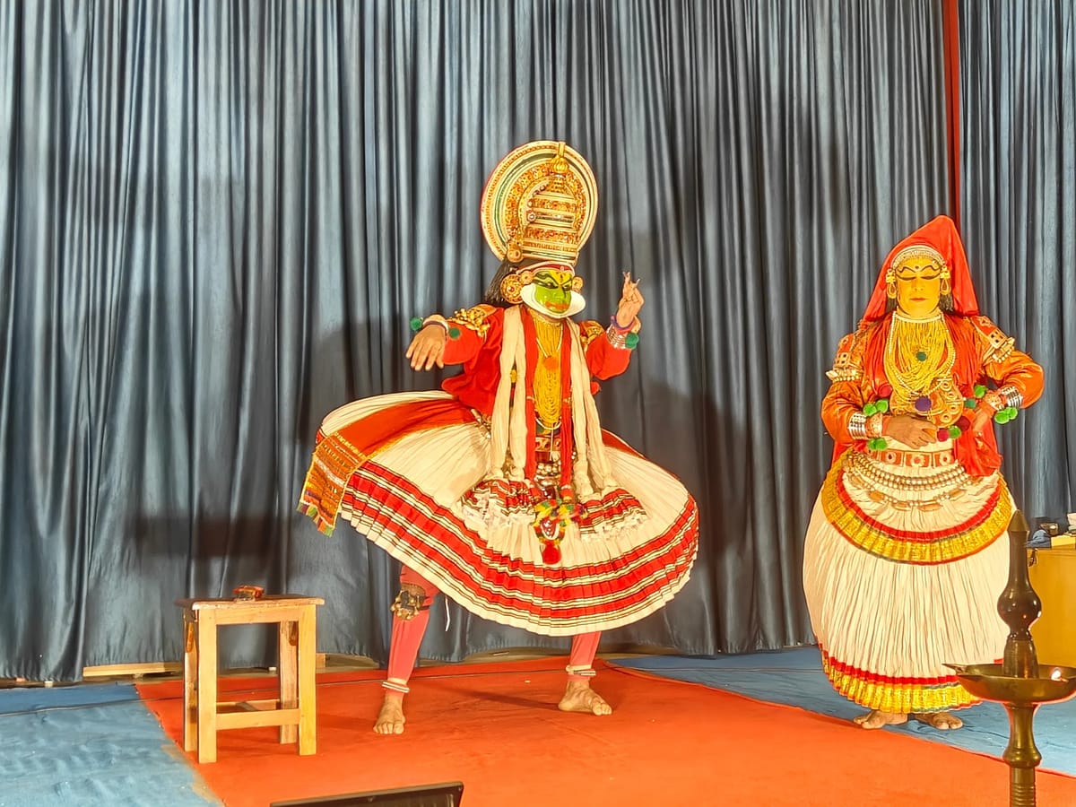 Tea Gardens, Backwaters & Houseboats: Vrinda & Anish's Kerala Adventure with Thrillophilia