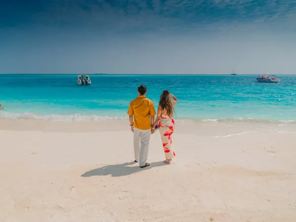Paras & Jainmi's Maldives Honeymoon at NOOE Island with Thrillophilia