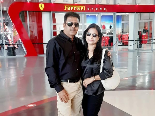 Seeing Dubai Beyond the Skyline: Sunilesh and Anchal's Dubai & Abu Dhabi Trip with Thrillophilia